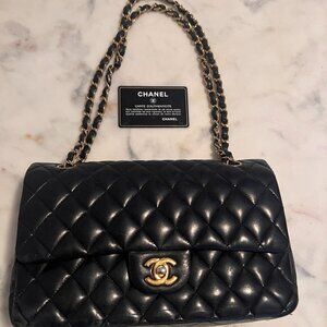 Chanel Classic Double Flap bag Quilted Lambskin Medium